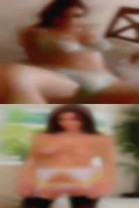 45 hot swingers an nude woman.
